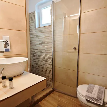 Liokorni Village Apartment Gaios