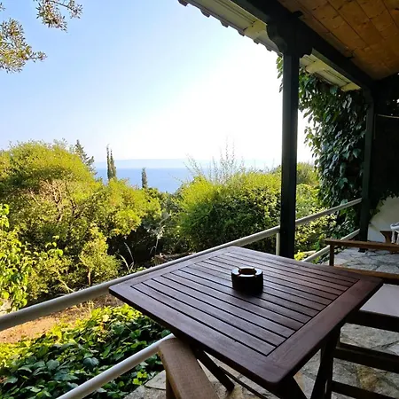 Liokorni Village Gaios