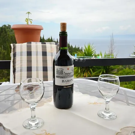 Liokorni Village Lägenhet