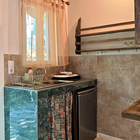 Liokorni Village Apartman *